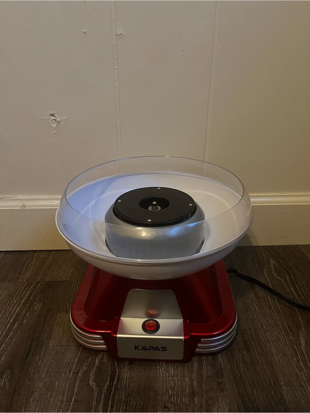 Kapas Cotton Candy Machine in Red and Silver
